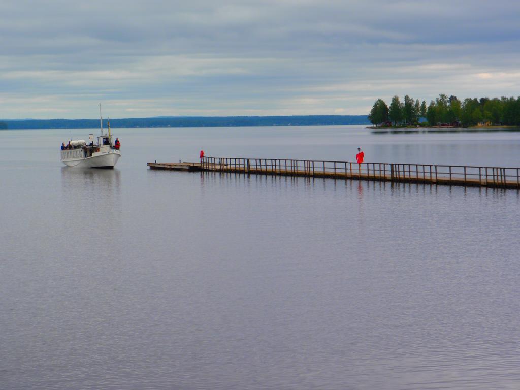 Arsunda Strandbad Sjoesunda Vandrarhem Екстер'єр фото